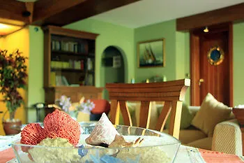 Global Sailing Hotell *